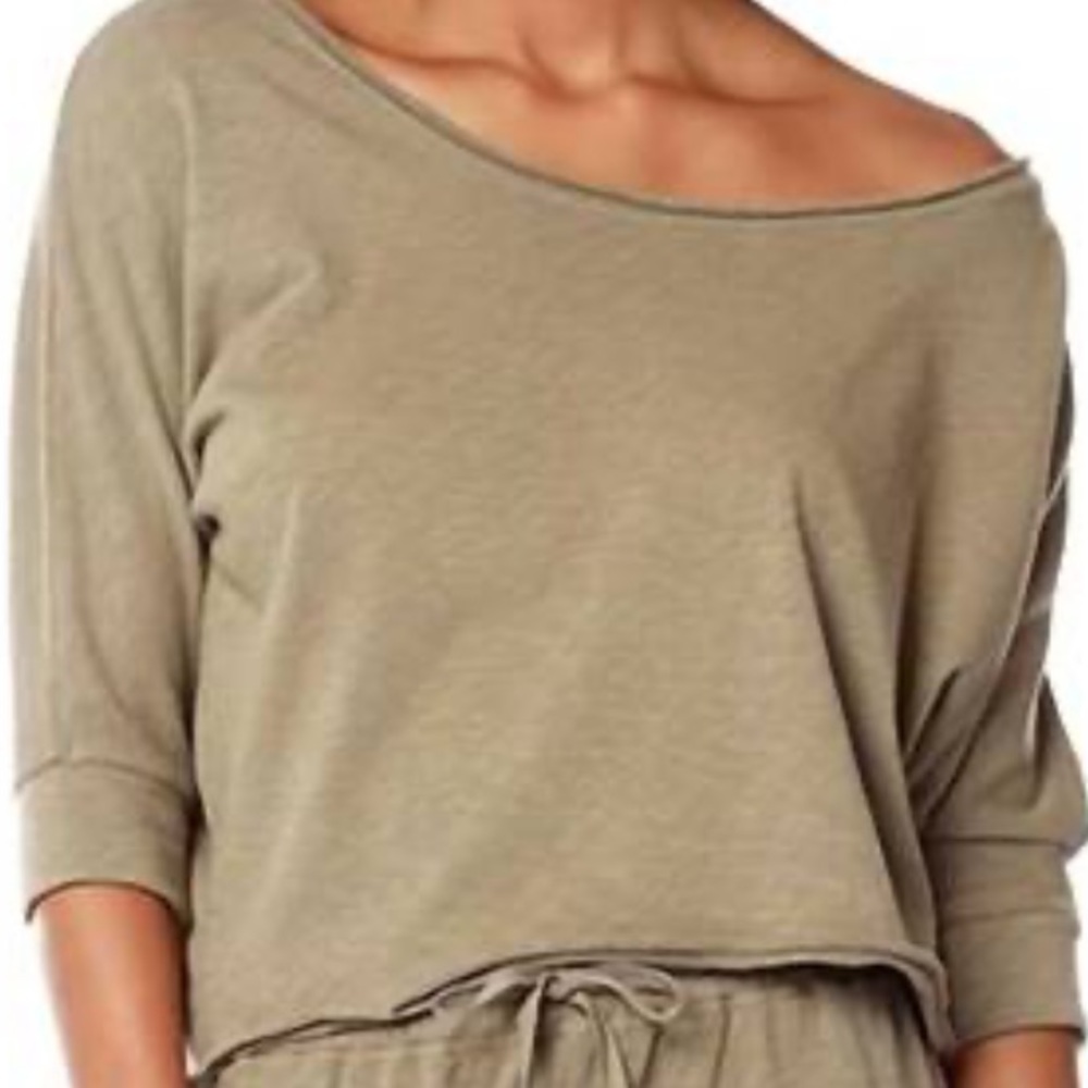 🤎 NEW BOBI 3/4 sleeve boatneck tee shirt in basil